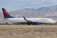N384DA @ KBOI - Lining up on TWY 10R.