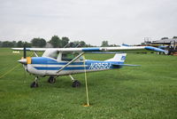 N3952J @ 40I - 52J looking good - my favorite 150 - by Christian Maurer