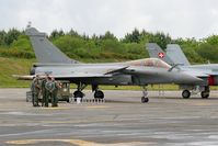 122 @ LFBD - Dassault Rafale C, Flight-line, Bordeaux-Mérignac Air Base 106 (LFBD-BOD) Open day 2017 - by Yves-Q