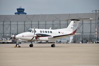 D-IICE @ EDDK - Beech B200 Super King Air - Euro Link - BB-269 - D-IICE - 31.05.2018 - CGN - by Ralf Winter