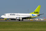 YL-BBN @ VIE - airBaltic