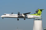 YL-BAY @ VIE - AirBaltic - by Chris Jilli