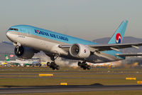 HL8043 @ LOWW - LOWW - 20181031