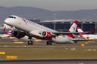 OE-LWI @ LOWW - LOWW - 20181031