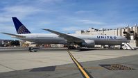 N2737U @ KSFO - SFO 2018. - by Clayton Eddy