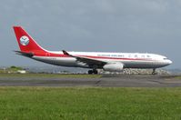 B-6518 @ NZAA - leaving AKL - by magnaman