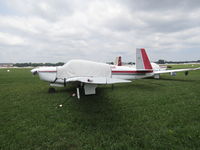 C-FSWR @ OSH - bare bum - by Magnaman