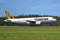 VH-VNP @ YBBN - At Brisbane - by Micha Lueck