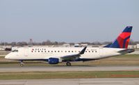 N262SY @ KORD - ERJ-170-200 LR