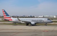 N233NN @ KORD - ERJ-170-200 LR