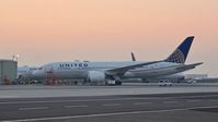 N26909 @ KSFO - Smoke form Paradise fire. SFO 2018. - by Clayton Eddy