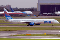 4X-BAU @ EHAM - 4X-BAU   Boeing 757-3E7 [30178] (Arkia) Amsterdam-Schiphol~PH 10/08/2006