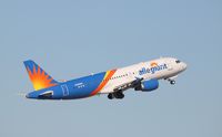 N259NV @ KLAS - Airbus A320-214 - by Mark Pasqualino