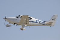 N707WT @ KOSH - Cirrus SR20  C/N 1522, N707WT