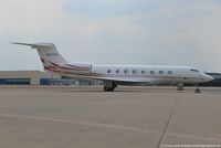 N811TM @ EDDK - Gulfstream Aerospace GVI G650ER - Airflite Way Long Beach - 6281 - N811TM - 23.07.2018 - CGN - by Ralf Winter