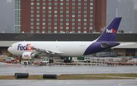 N681FE @ KBOS - Airbus A300F4-605R