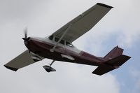 N5520T - Cessna 172E Skyhawk  C/N 17251420, N5520T - by Dariusz Jezewski www.FotoDj.com
