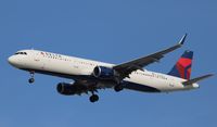 N303DN @ KLAS - Airbus A321-211 - by Mark Pasqualino