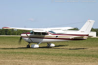 N5261N - Cessna 182Q Skylane  C/N 18267610, N5261N