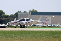 C-GRAD @ KOSH - Diamond DA 42 - by Mark Pasqualino