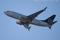 N13720 @ KEWR - Boeing 737-724 - Star Alliance (United Airlines)   C/N 28939, N13720 - by Dariusz Jezewski www.FotoDj.com