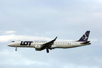 SP-LNI @ EKCH - SP-LNI landing rw 22L