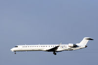 EI-GEB @ EKCH - EI-GEB, now all White, landing rw 22L