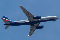 RA-64014 @ LIEE - LANDING 14R