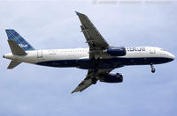 N561JB @ KJFK - Airbus A320-232 La Vie en Blue - JetBlue Airways  C/N 1927, N561JB