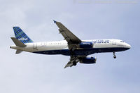 N712JB @ KJFK - Airbus A320-232 Enough about me... let's talk about blue - JetBlue Airways  C/N 3517, N712JB - by Dariusz Jezewski www.FotoDj.com
