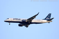 N317JB @ KJFK - Embraer 190AR (ERJ-190-100IGW) Deja Blue - JetBlue Airways  C/N 19000363, N317JB