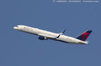 N821DX @ KJFK - Boeing 757-26D - Delta Air Lines  C/N 33961, N821DX