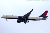 N820DX @ KJFK - Boeing 757-26D(WL) - Delta Air Lines  C/N 33960, N820DX