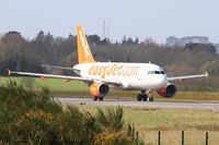 G-EZAV @ LFRB - Airbus A319-111, Ready to take off rwy 07R, Brest-Bretagne Airport (LFRB-BES) - by Yves-Q