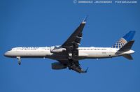 N13138 @ KEWR - Boeing 757-224 - United Airlines  C/N 30351, N13138