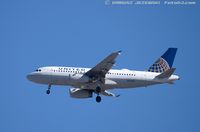 N825UA @ KEWR - Airbus A319-131 - United Airlines  C/N 980, N825UA