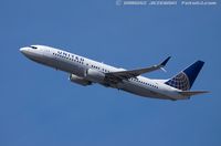 N14228 @ KEWR - Boeing 737-824 - United Airlines  C/N 28792, N14228 - by Dariusz Jezewski www.FotoDj.com