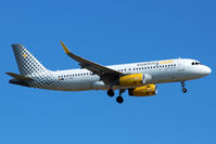 EC-MFN @ LEBL - Landing - by micka2b