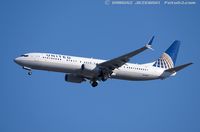 N64809 @ KEWR - Boeing 737-924/ER - United Airlines  C/N 42821, N64809