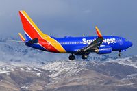 N913WN @ KBOI - Landing RWY 10L.