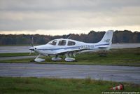 N123HB @ EDDK - Cirrus Design SR-22 - Private - 0510 - N123HB - 10.11.2017 - CGN - by Ralf Winter