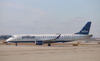 N294JB @ KORD - ERJ-190-100 IGW