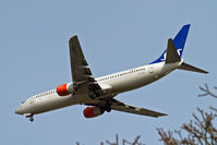 LN-RPN @ EGLL - LN-RPN   Boeing 737-883 [30470] (SAS Scandinavian Airlines) Home~G 27/03/2015. On approach 27R.