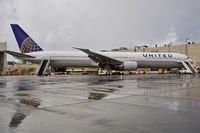 N66051 @ KSFO - SFO 2019. - by Clayton Eddy