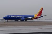 N8727M @ KBOI - Take off run on RWY 10L.