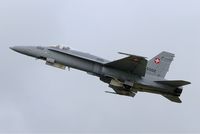 J-5002 @ LFSI - Swiss Air Force McDonnell Douglas FA-18C Hornet, Take off rwy 29, St Dizier-Robinson Air Base 113 (LFSI) Open day 2017 - by Yves-Q