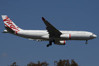 VH-XFJ @ YSSY - finals - by Bill Mallinson
