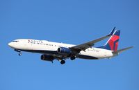 N853DN @ KLAS - Boeing 737-932/ER - by Mark Pasqualino