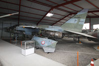 E28 @ LFLQ - on display - by B777juju