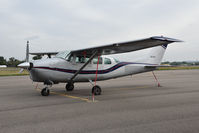 N221BF @ BDU - N221BF at Boulder airport CO. - by Jack Poelstra
